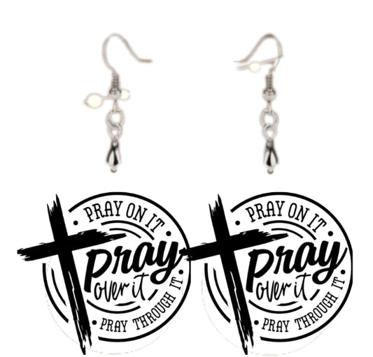 Pray on it Ear rings